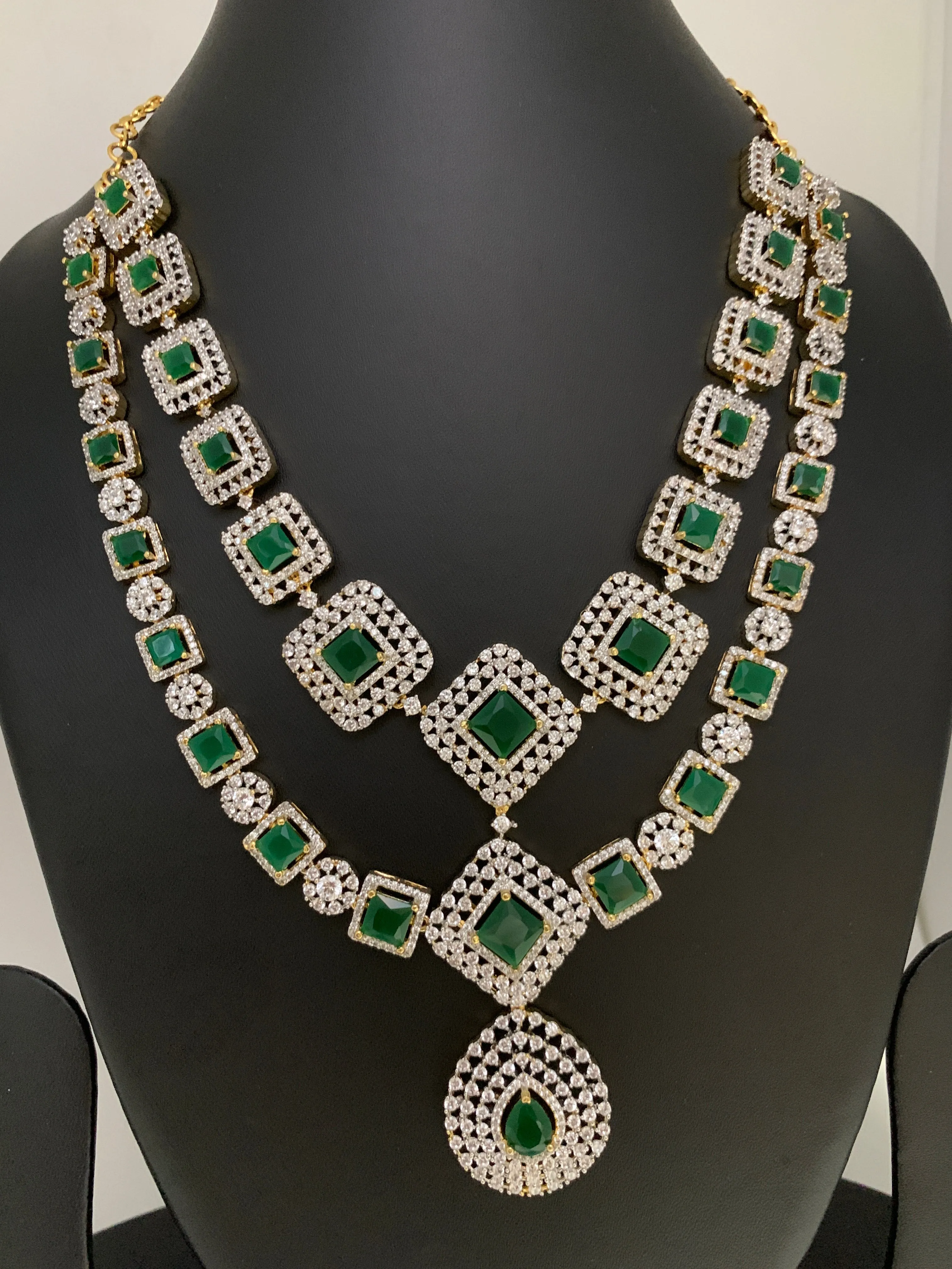 AD Green Stone Double Line Short Neckalce