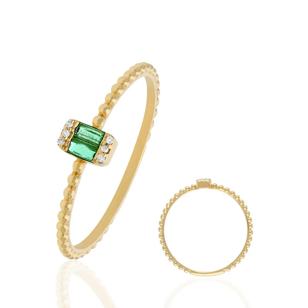 Diamond Emerald Ring in US Size 7