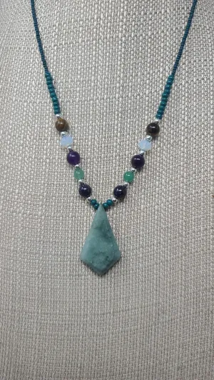 GUATEMALAN JADE CABOCHON  NECKLACE