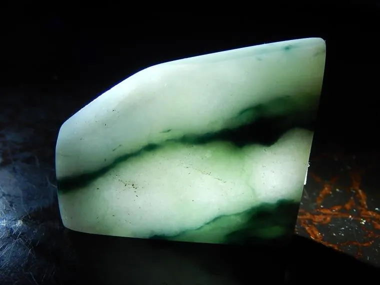 Natural Jade Rough Jadeite Raw (43g, 49X42X8mm)